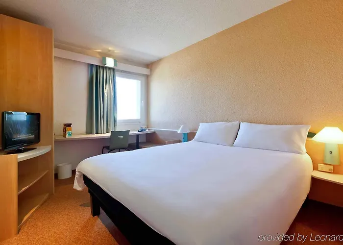 Flag Lisboa 2* 奥埃拉斯